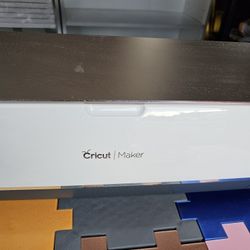 Cricut Maker 4 with everything!
