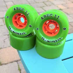 ABEC11 FLYWheels 90mm 81a Multifunctional Skateboard Cruiser Wheels Barely Used