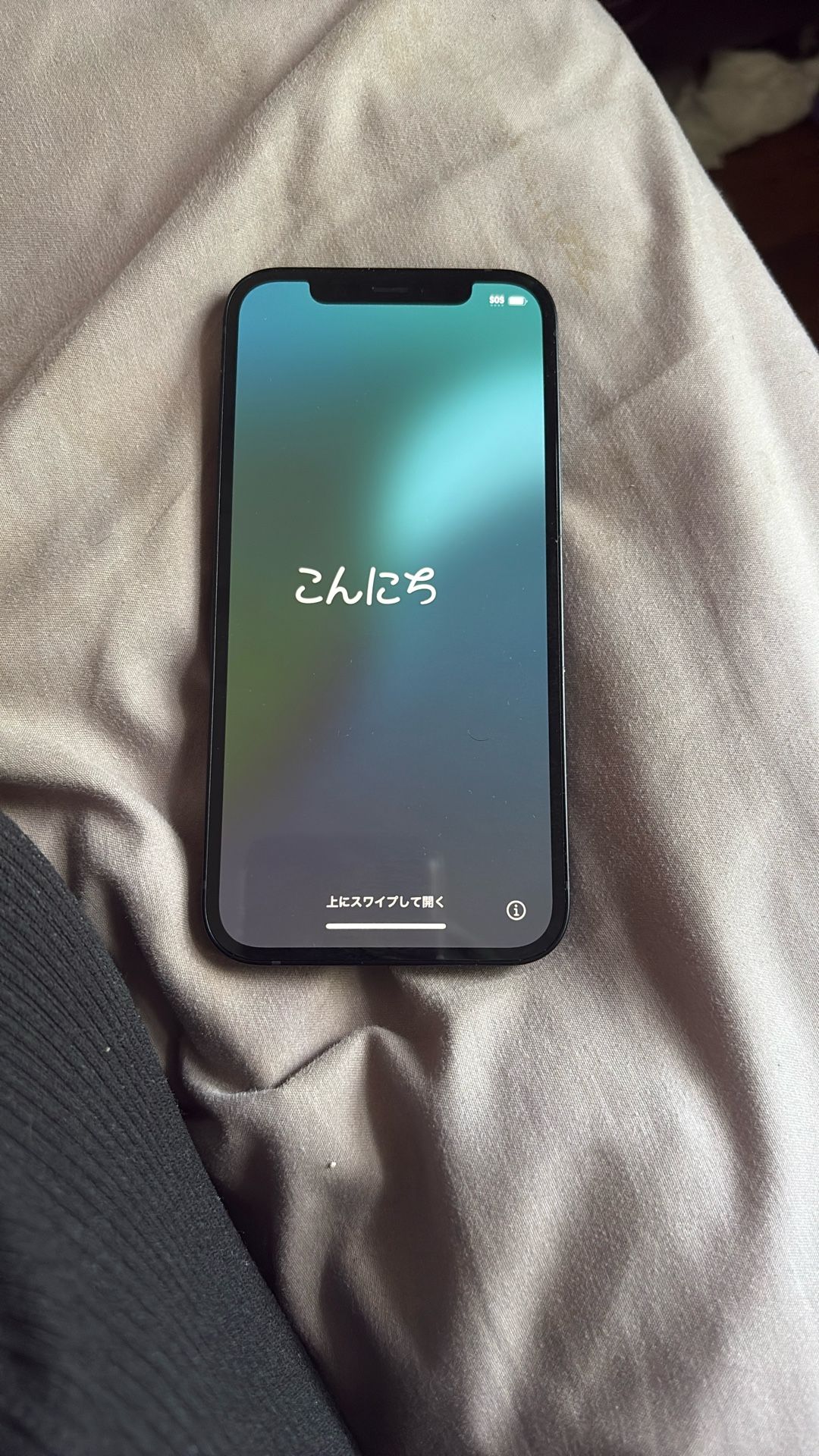 Locked iPhone 12 AT&T-Like New