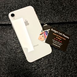 iphone XR, 64 GB, UNLOCKED FOR ALL CARRIERS, Great Cindition $ 199