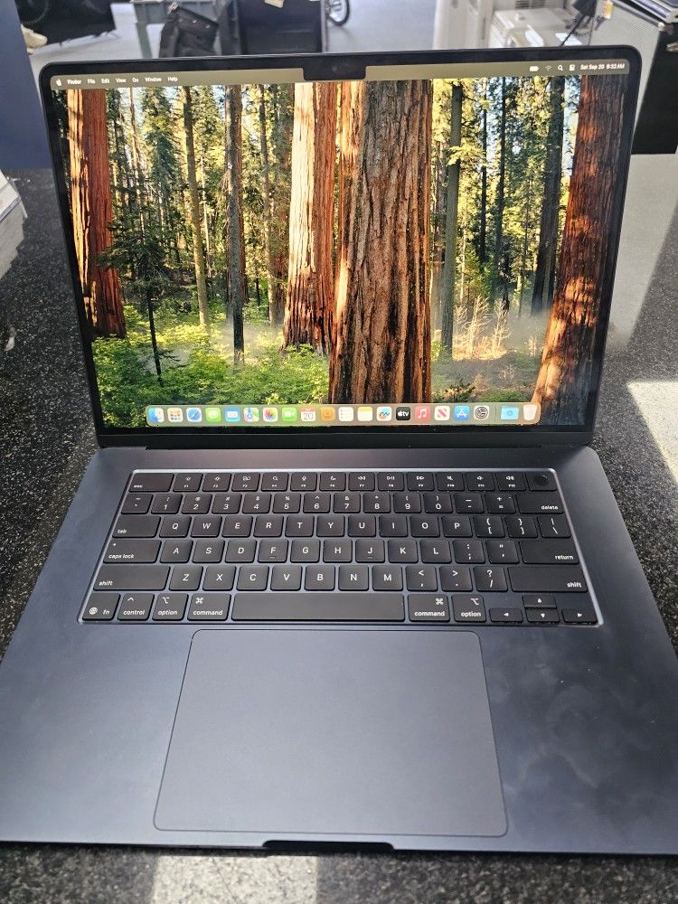 2025 15" MacBook Air. 16ram/512gb. M4 Chip. Sequoia. ASK FOR RYAN. #4(contact info removed)864-01
