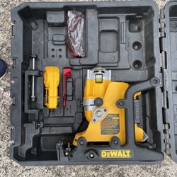 Dewalt Laser. 