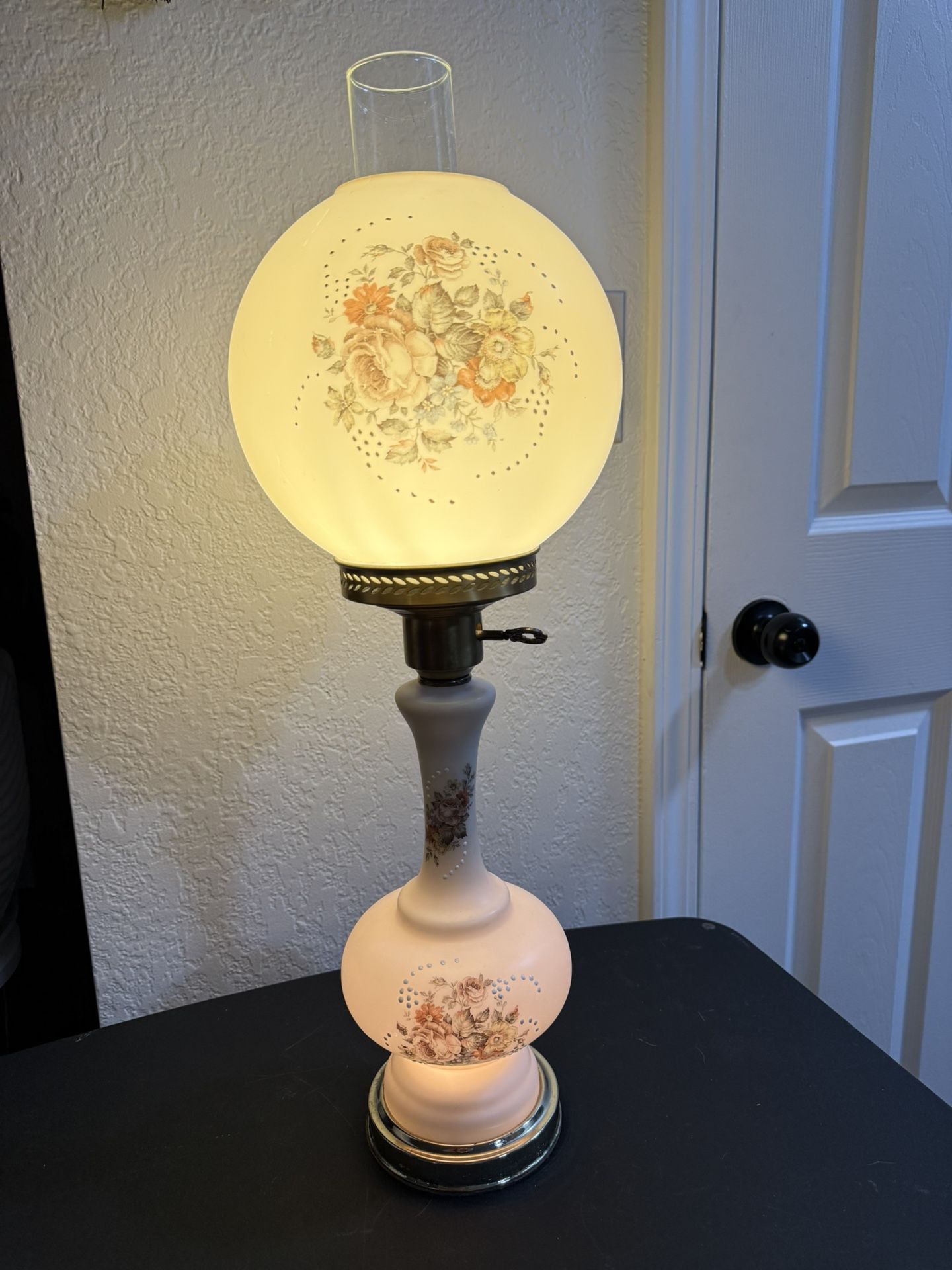 Vintage Floral Hurricane Parlor Lamp