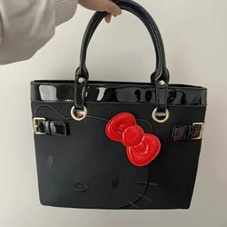 Hello Kitty (Black Color Only)