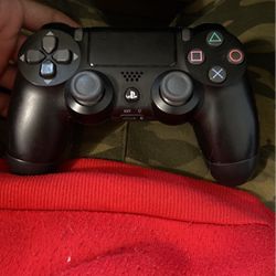 PS4 Duel Shock Controller