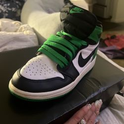 Jordans 1's