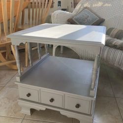 Solid Wood End Table Nightstand