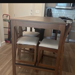 KITCHEN TABLE WITH Three BARSTOOLS