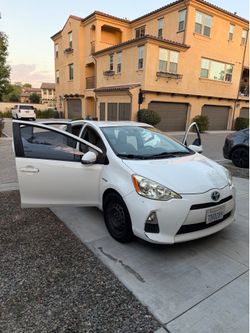 2013 Toyota Prius c Hybrid - Clean Title - 190k Miles - Great MPG