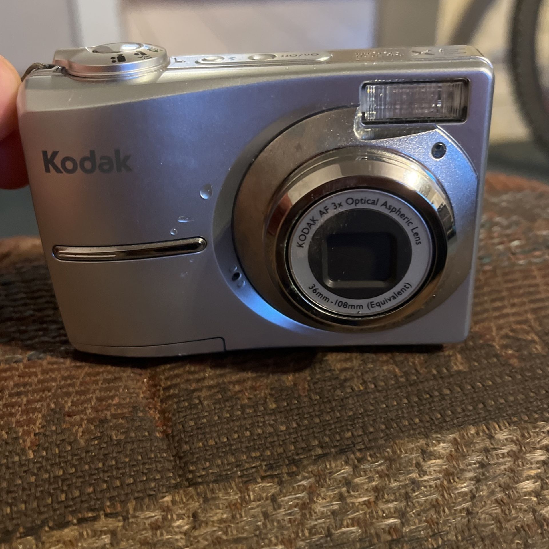 $50 Kodak EasyShare C913 Picture/Video Camera For Sale