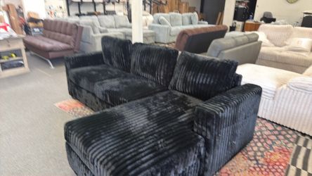 New 92x59 furry corduroy sectional couch / free delivery