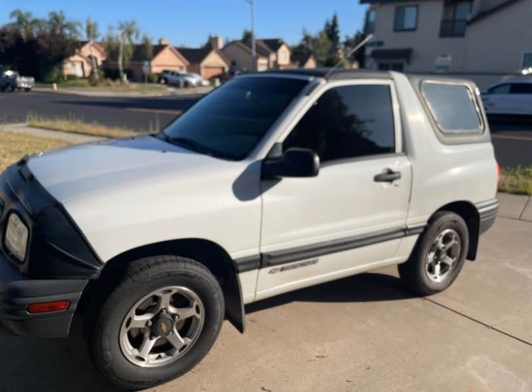 1999 Chevrolet Tracker
