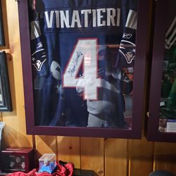 Patriots, venetary jersey signed p s a certified