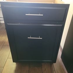 Kitchen Cabinet