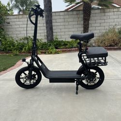 Electric scooter