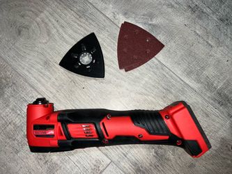 Milwaukee M18 Cordless Oscillating Multi-Tool