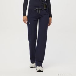 (Figs) Kade Cargo Scrub Pants Navy Blue XXS 