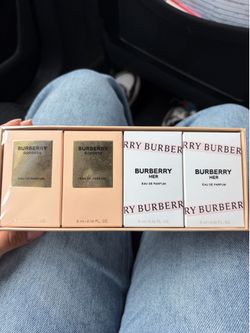 Burberry mini perfumes
