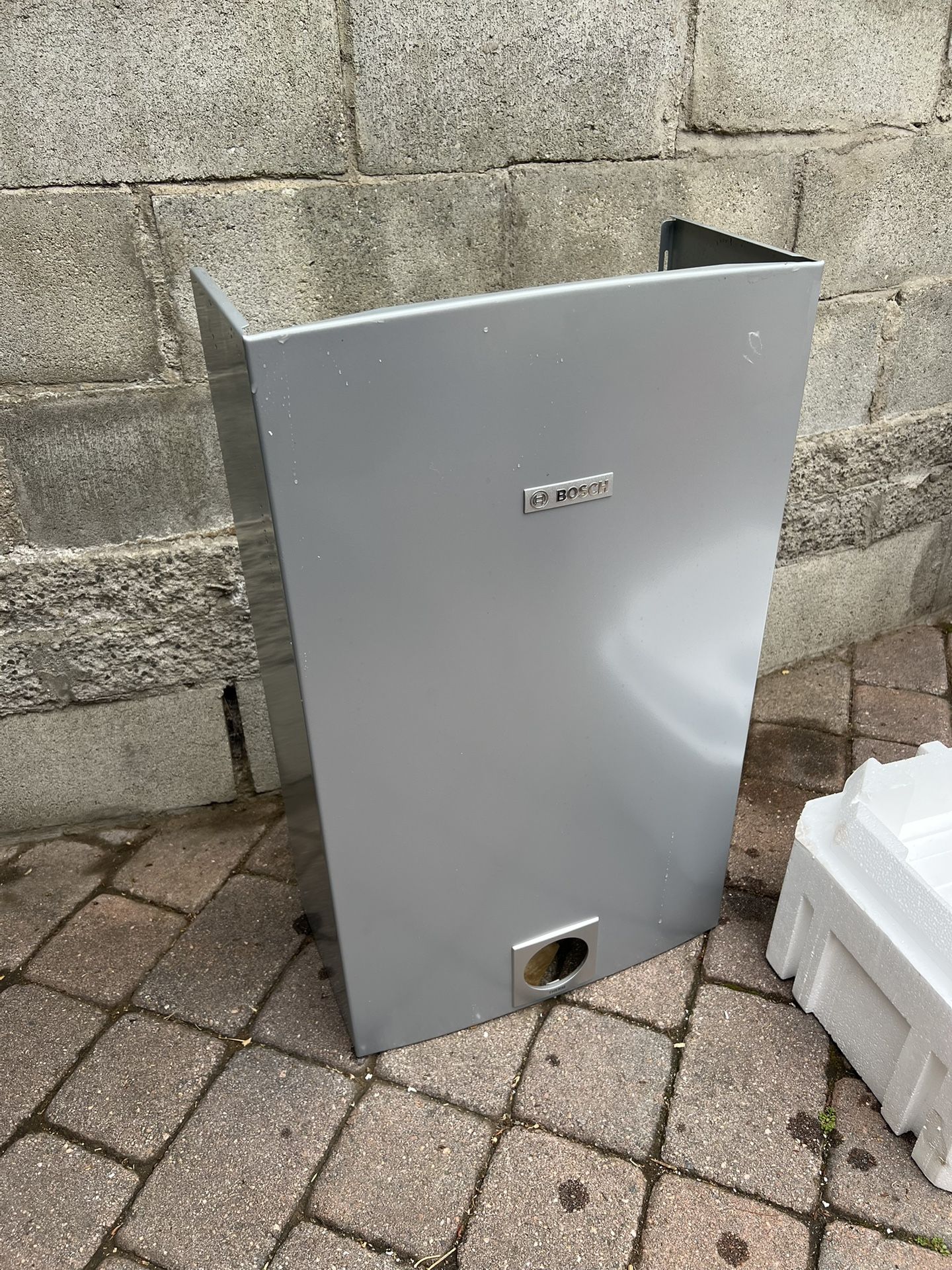 Bosch Tankless Water heater Greentherm Series Front Cover/ Shell