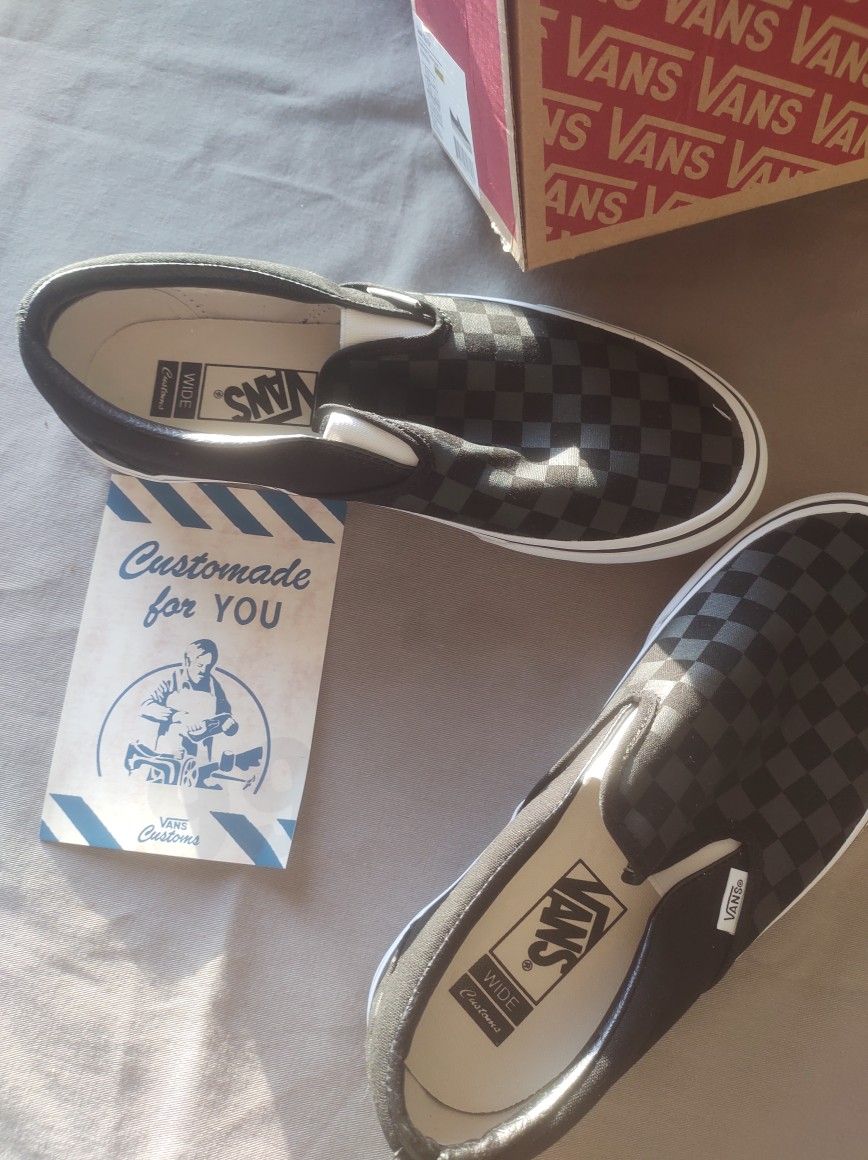 New Vans Custom Made Slip On Skate Shoes