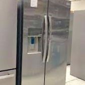 NEW Amana Stainless Steel Refrigerator / Freezer