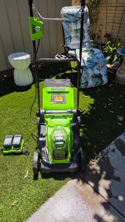 Greenworks lawn mower