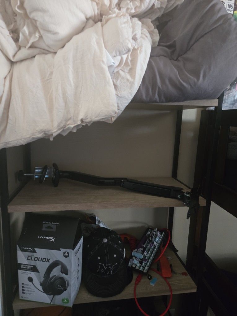 monitor arm