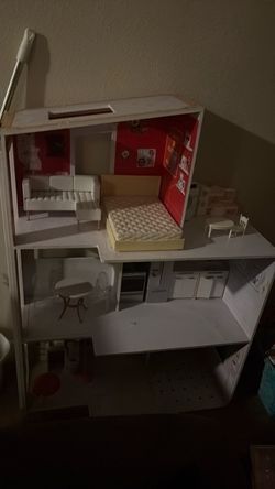 Barbie house