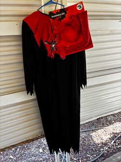 Halloween costume