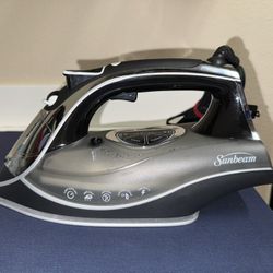 Sunbeam Aero Ceramic Digital Iron - VERY GOOD CONDITION! *OBO*