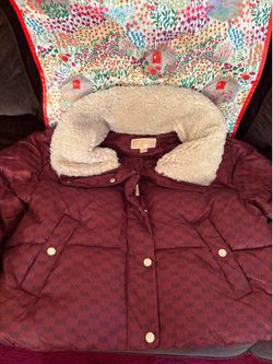 MICHAEL Michael Kors Logo NEW Print Shepra Puffer Jacket Size X-Large Pick up location in the city of Pico Rivera