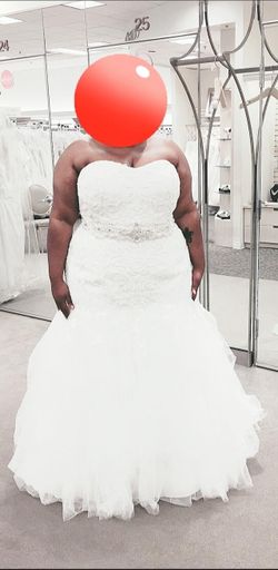 Brand New Wedding Dress 