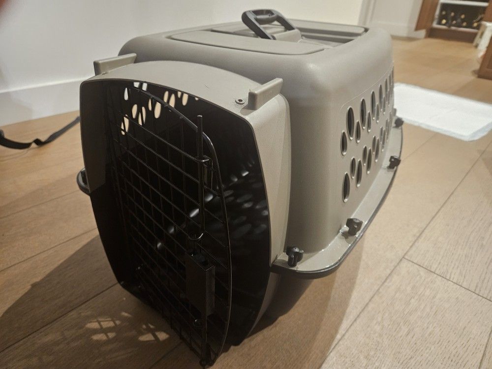 Portable Dog Kennel Crate for 10-20 Lbs