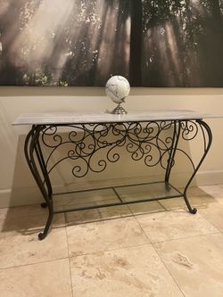 Couch table