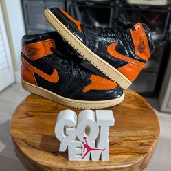 Size 11 Men's 
Nike Air Jordan 1 Retro OG High Shattered Backboard 3.0 
555088-028