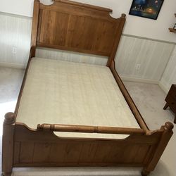 Solid Wood Bed Foundation 