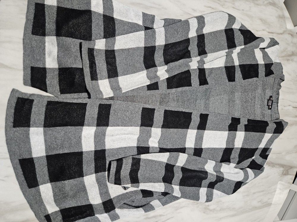 Womans Cardigan Size Xl