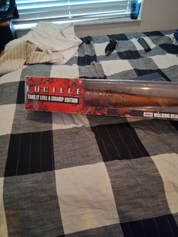 Walking Dead Lucille Take It Like A Champ Edition Bat