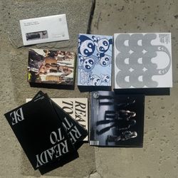 K-Pop Album Bundle – NewJeans & TWICE