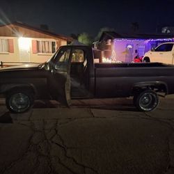 1985 CHEVY SCOTTSDALE 
