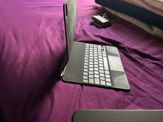 TECLADO ORIGINAL IPAD 12.9