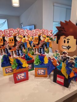 Roblox theme backdrop centerpieces balloons