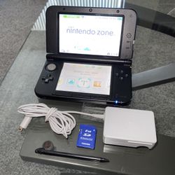 Black Nintendo 3DS XL Handheld