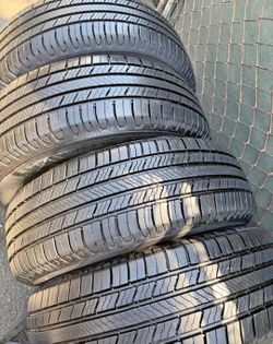 🎖️ 225 65 17 Michelin Tires Con 80% de Vida Las 4