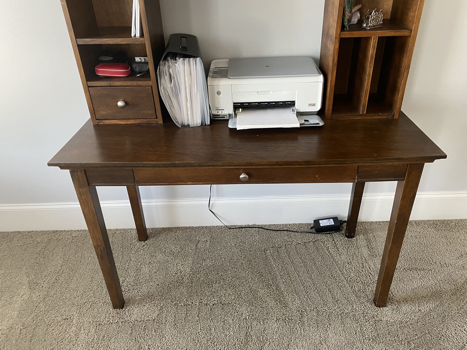 Wood Computer Desk with detachable Top Hutch