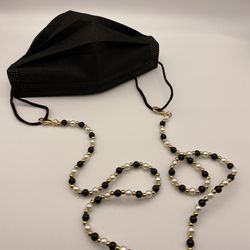 Fashionable mask Straps/eyeglass holder necklace.