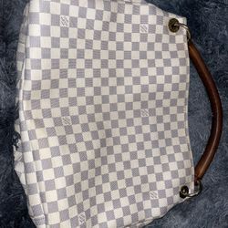 Louis Vuitton Damier Azur Artsy MM 