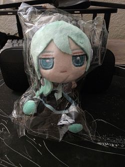 Hatsune Miku KuiKui Plush