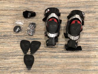 EVS Axis Pro Motocross Knee Braces Sz. M