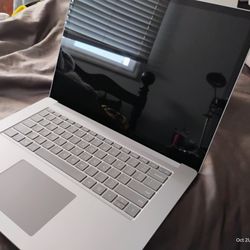 SUPER NICE New 15" Surface Laptop 4~i7~Touch Screen~Platinum Edition - FAST SALE!